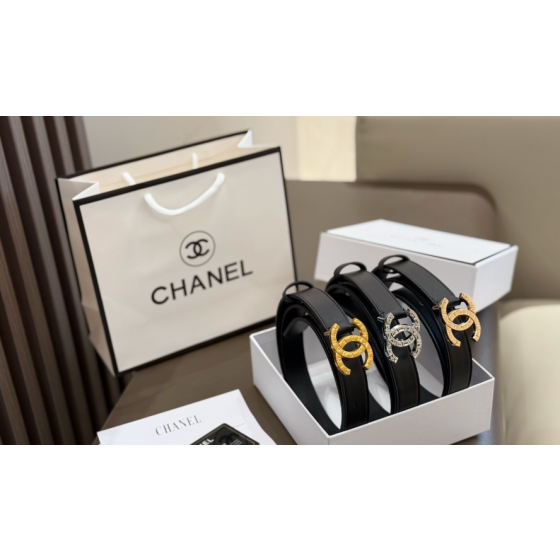 Chanel narrow cutout double C belt
